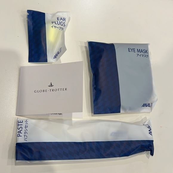 ANA All Nippon Airways Business Class Amenity Kit by Globe-Trotter Blue - Picture 5 of 9